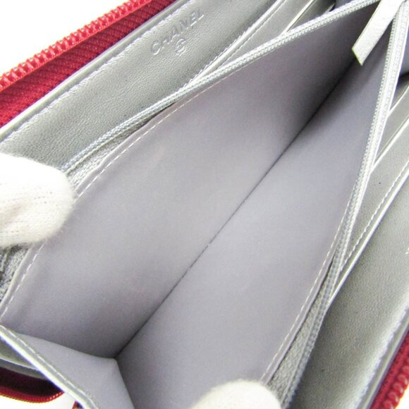 CHANEL Lambskin Leather Wallet - Picture 9 of 13